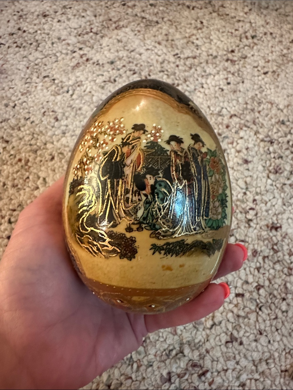 Vintage Satsuma Style Porcelain Egg Moriage Hand Painted Geisha Gold Gilt